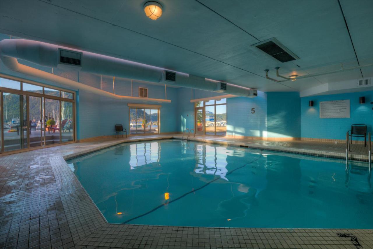 Oceanfront Suites At Cowichan Bay Esterno foto