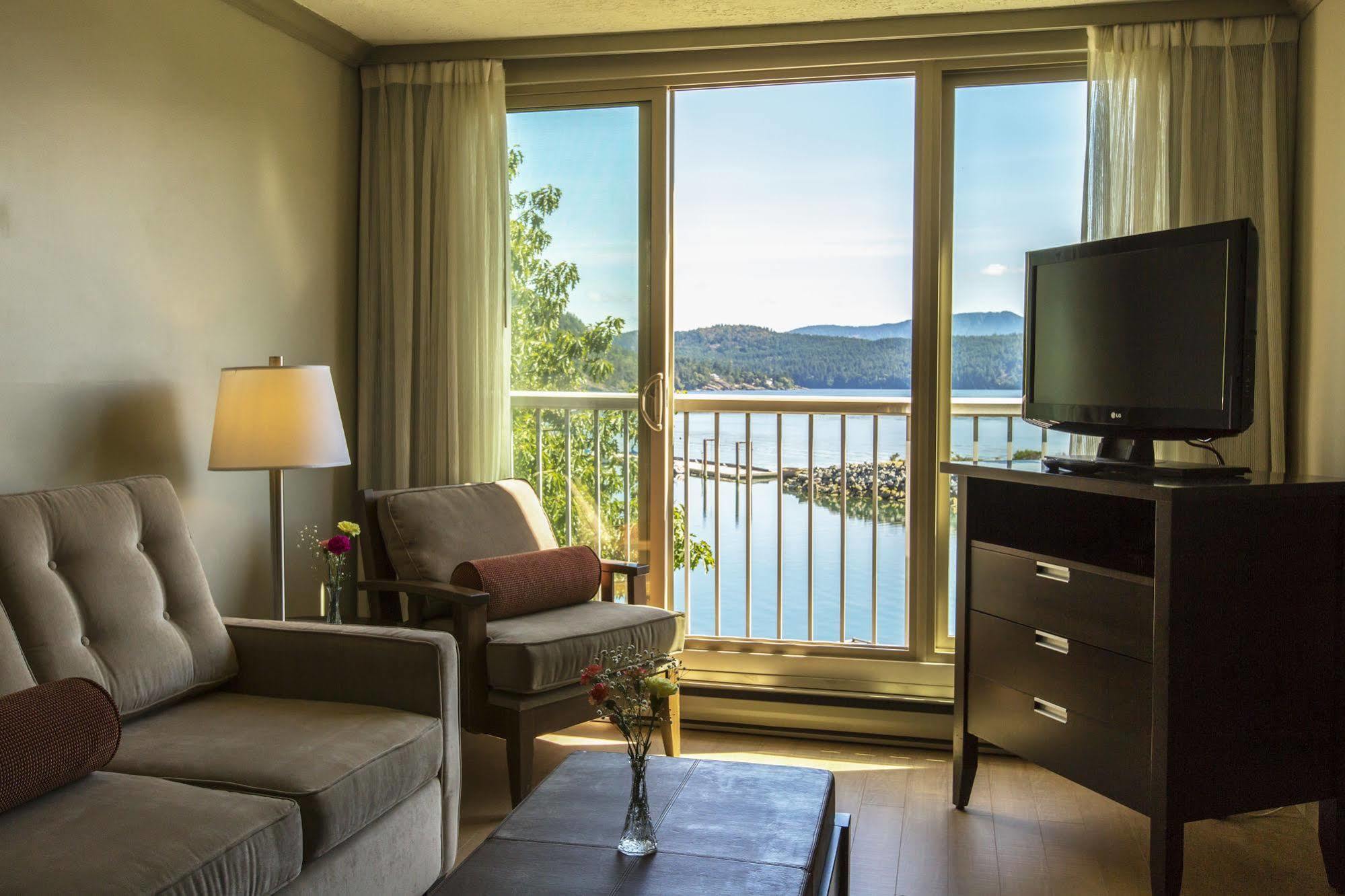 Oceanfront Suites At Cowichan Bay Esterno foto